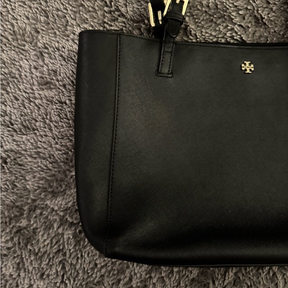 TORY BURCH York Buckle Steffiano Leather Tote - Picture 12 of 16